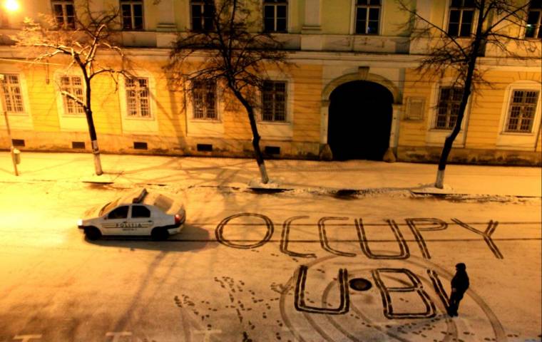 Politikai karnevál vagy közvetlen képviselet?