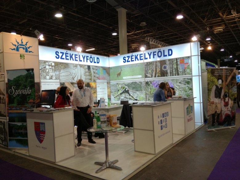 A székelyek pavilonjában Hargita, Maros és Kovászna megye kapott helyet •  Fotó: Ilyés Szabolcs