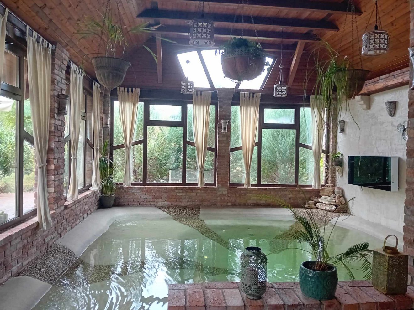 meander panzió kérő