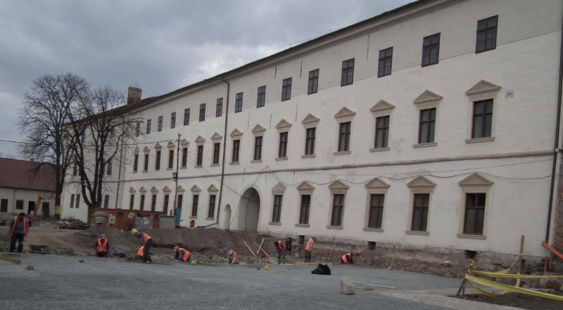 &bullet;  Fotó: Makkay József