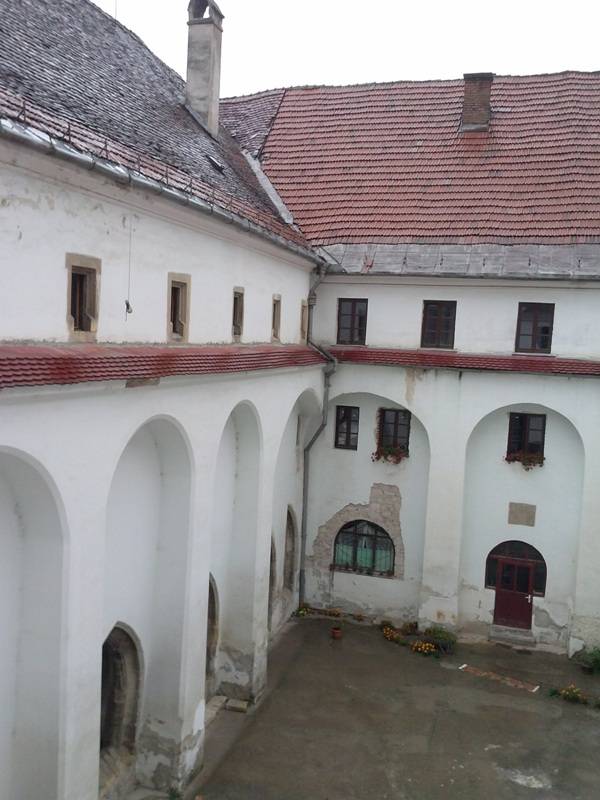 Ferences kolostor: rejtélyek, ha mesélnek