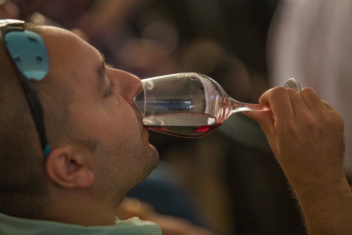 Bőséges borkínálat és tucatnyi borkostóló várta az érdeklődőket &bullet;  Fotó: Boda L. Gergely