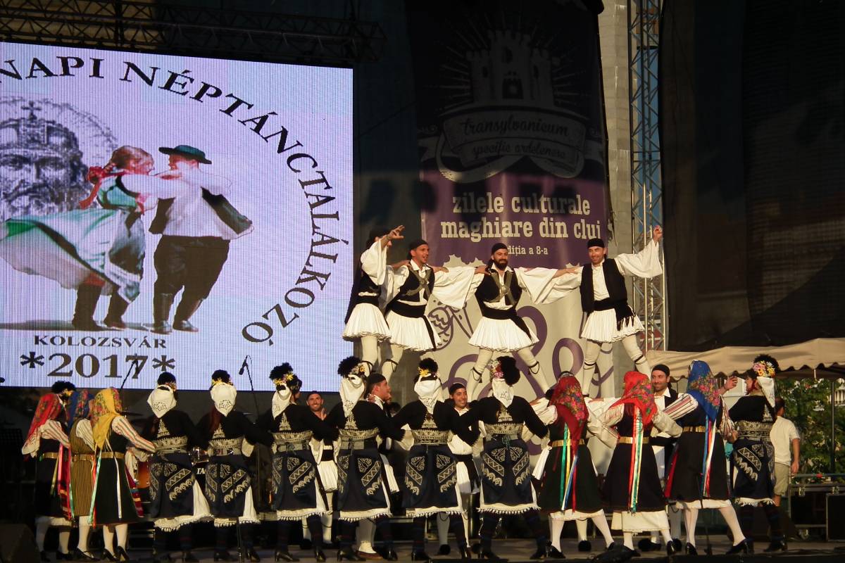 Szent István-napi találkozó. Csemegeként idén látványos görög mozgásformát is kaptunk &bullet;  Fotó: Kádár Hanga