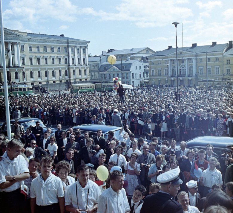 Az 1962-es Helsinki Világifjúsági Találkozón (VIT) Magyarország is népes küldöttséggel vett részt •  Fotó: Fortepan Szalay Zoltá