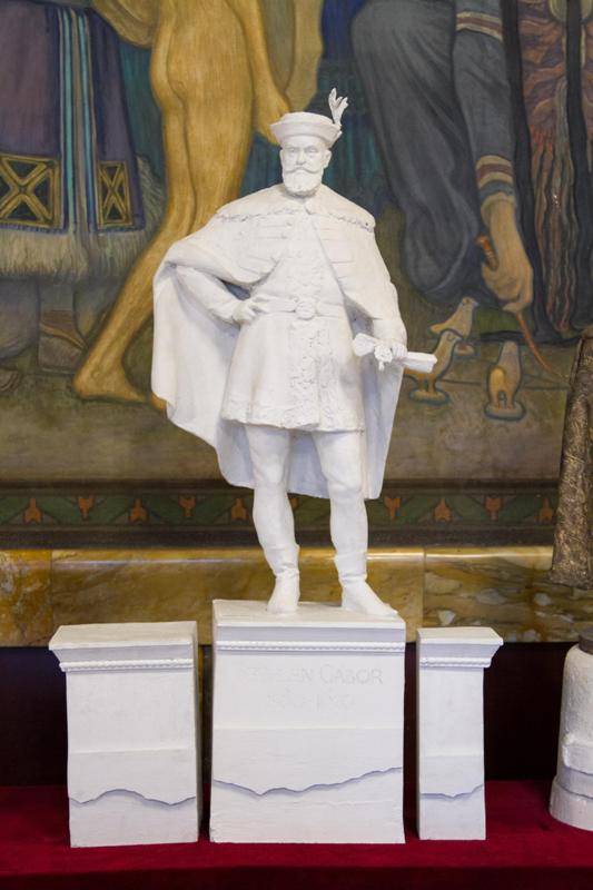 Lesz-e Bethlen-szobor Marosvásárhelyen?