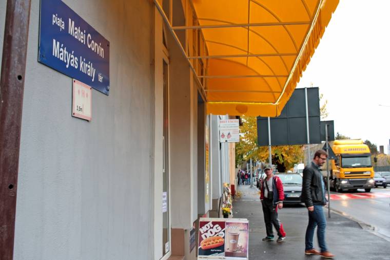 „Szkizofrén helyzetben” az RMDSZ