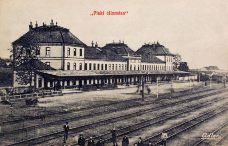 A vonat hozta, a vonat vitte