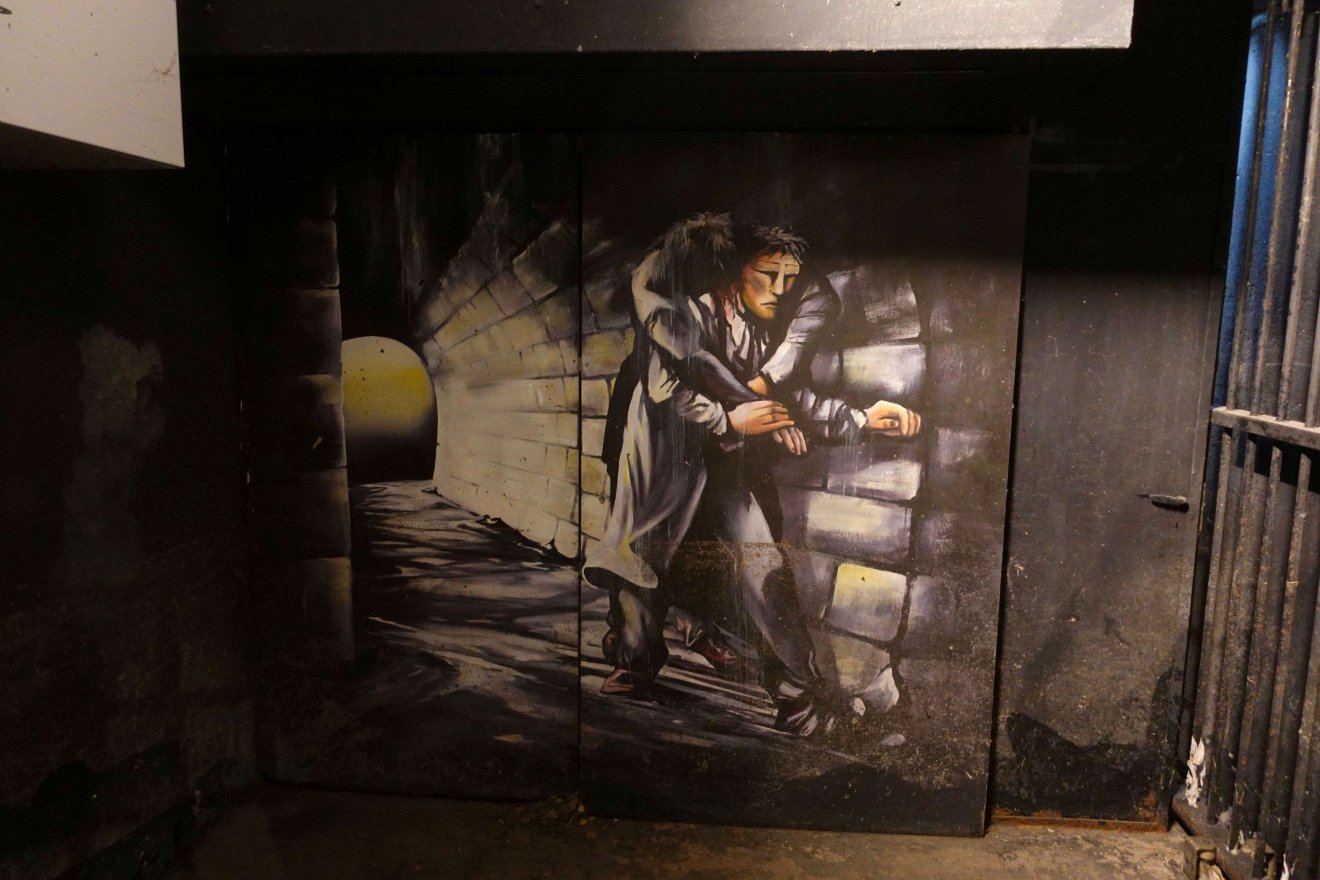 A múzeum egyik látványossága a Jean Valjean- grafika •  Fotó: Csermák Zoltán