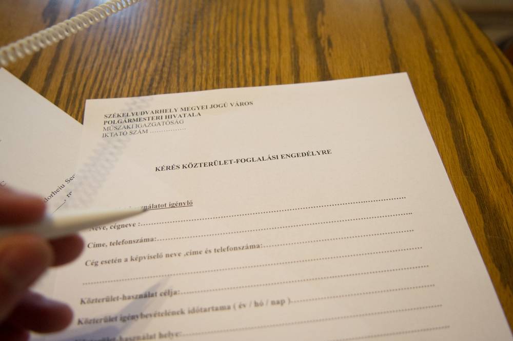 A hivatalhoz címzett magyar nyelvű kérvénynek nem csak Székelyudvarhelyen kellene természetesnek lennie &bullet;  Fotó: Barabás Ákos