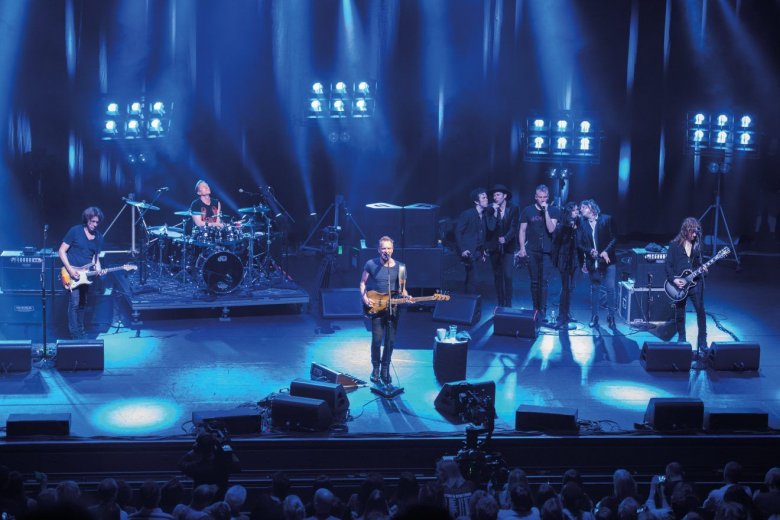 Augusztus 24-én Sting: Koncert a párizsi Olympiában kerül műsorra, ahol az új album dalai mellett a Police és Sting slágerei is felcsendülnek •  Fotó: Mercury Studios Media Limited