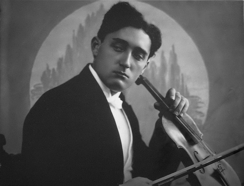 A világhírű magyar
hegedűművész, Zathureczky
Ede 1924-ben •  Fotó: Archív