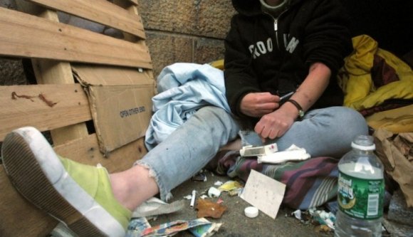 Megdöbbentő adatok jelentek meg a fiatalok drogfogyasztásáról