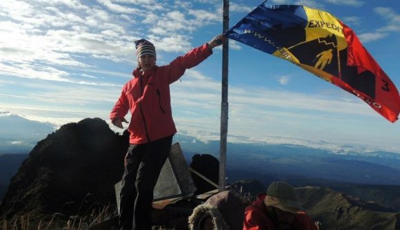 Gyásznap a lavina elsodorta lány emlékére