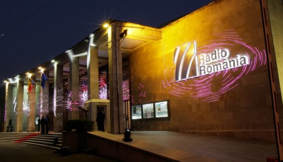 Lefejezték a Román Rádiót