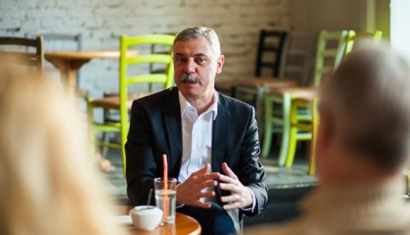 Kétnyelvű pályázati űrlap zavarja Kovászna megye prefektusát