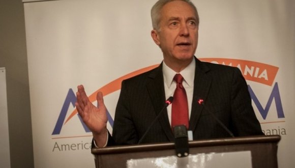 Klemm ismét üzent: Washington támogatja a korrupcióellenes harcot Romániában