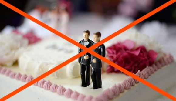 Átment a képviselőházon a hagyományos családmodellt alkotmányba véső kezdeményezés