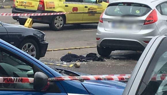 Mellkason lőtte magát egy kormányőr