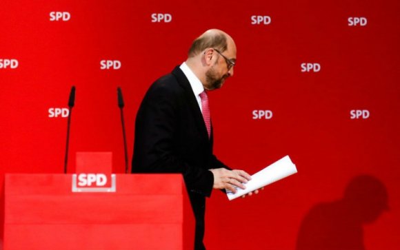 Már megint nagyot koppant Martin Schulz és pártja