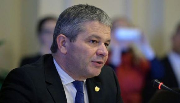 Miniszter: év végéig elegendő a kanyaró elleni védőoltás