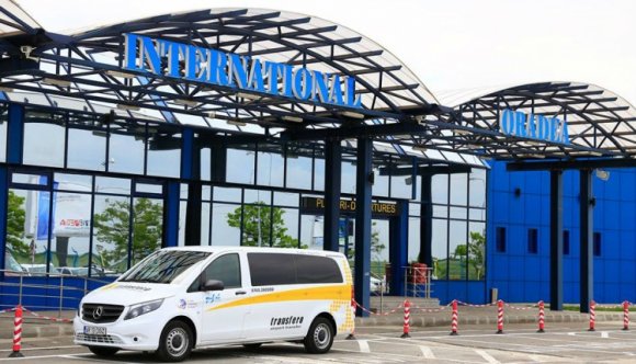 Magyarországról is szállítják az utasokat a nagyváradi repülőtérre