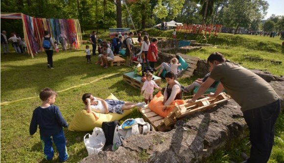 Bevették a családok a gyalui várkertet (VIDEÓ)