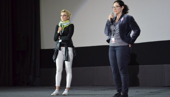 „Romániában élünk, beszéljenek románul” – kellemetlen incidens a TIFF Magyar Napján