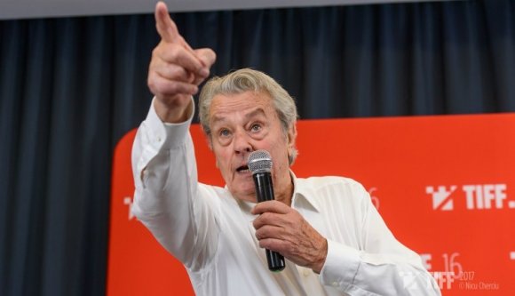 Alain Delon Kolozsváron: engem jobban szeretnek itt, mint Franciaországban