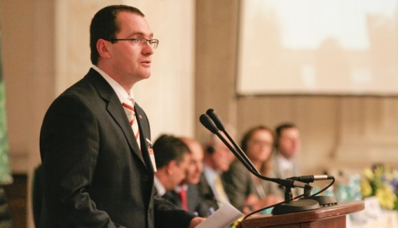 Kormányválság: egyelőre nem foglal állást az RMDSZ