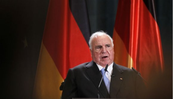 Elhunyt Helmut Kohl, a német egység kancellárja