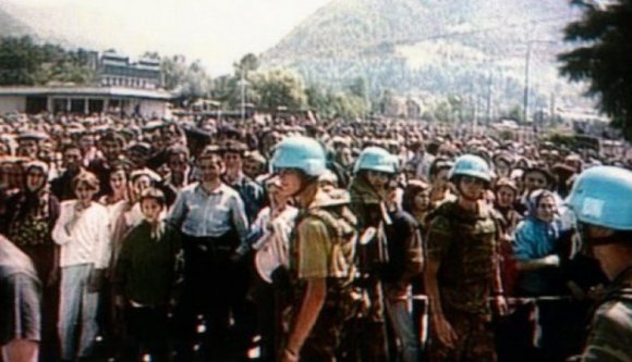 A holland kormány is felelős az 1995-ös srebrenicai mészárlásért