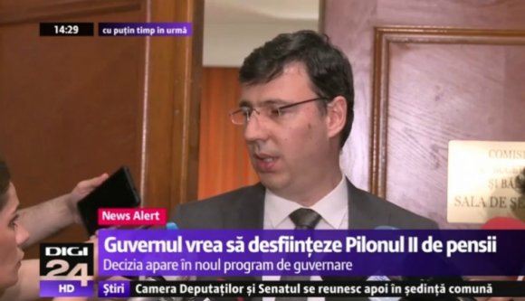 Még be se iktatták az új kormányt, de már félrebeszél valaki