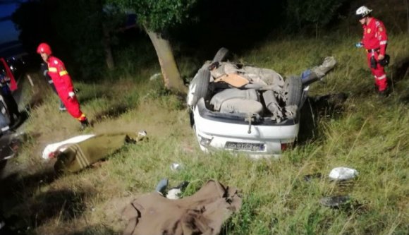 Hárman meghaltak egy autóbalesetben Arad megyében