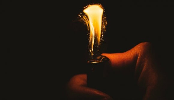 Részeg külföldi gyújtogatott Szeben megyében