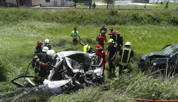 Halálos baleset: egy magyarországi gépkocsi mind a négy utasa meghalt Szatmár megyében