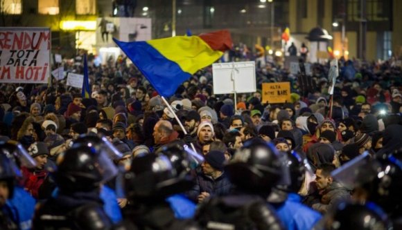 A nép és a saját hatalma iránti gyűlölet