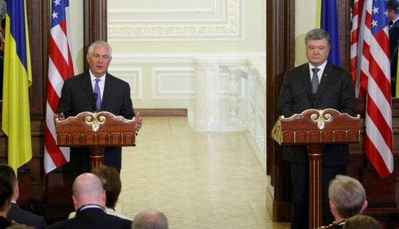 Amerikai külügyminiszter: Oroszország állítsa le a Kelet-Ukrajnában harcoló csatlósait