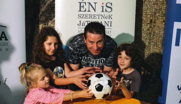 Megérte művészekkel gyűjteni