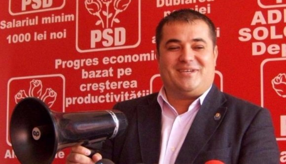 Szociáldemokrata képviselő: a Facebook-felhasználók hülyék