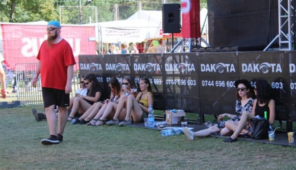 Milyenek a mai magyar fiatalok a Kárpát-medencében?