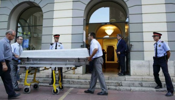 Biológiai mintát vettek Salvador Dalí holttestéből