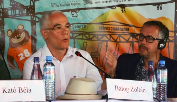 Partikularitások totális meg- és együttélése