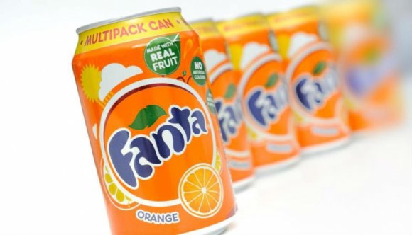 Nocsak: tényleg nem ugyanazt teszik a Romániába szánt üdítőbe, mint a spanyolországiba