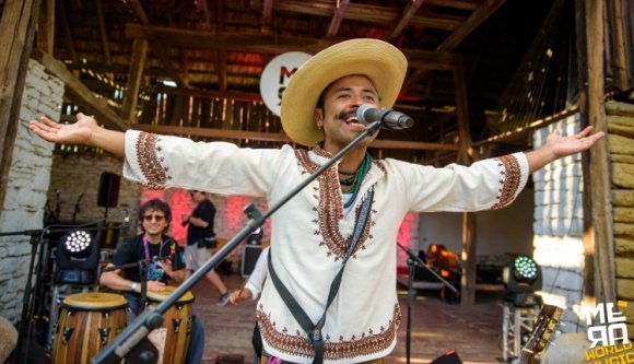 Hatalmas buli zajlik Mérán