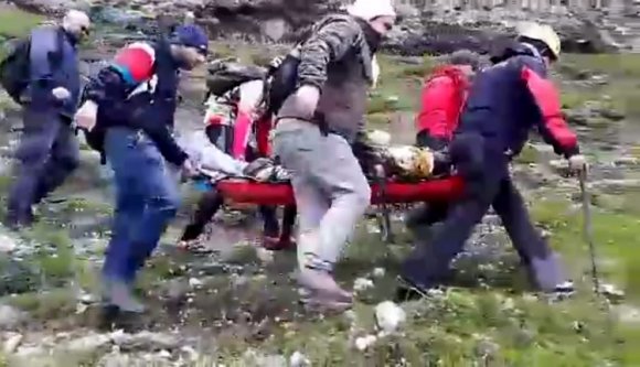 Szakadékba zuhant egy kerékpáros a Bucsecsben