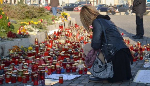 Elhunyt a Colectiv-tűzvész egyik sérültje