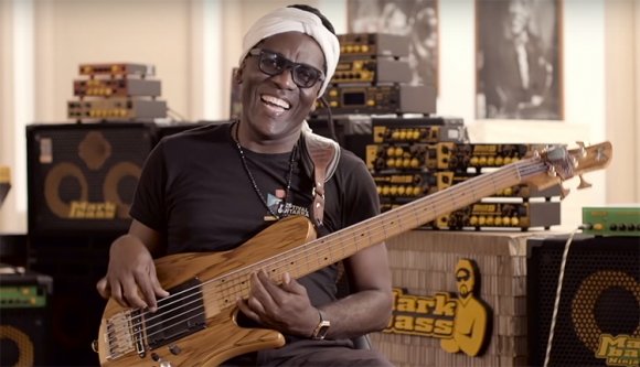 Bejött a Csíki Jazzfesztivál közönségének Richard Bona zenéje