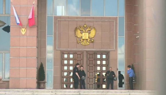 Négyen meghaltak egy moszkvai bíróságon történt lövöldözésben