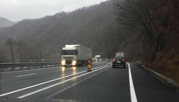 Súlyos autóbaleset az Olt-völgyében