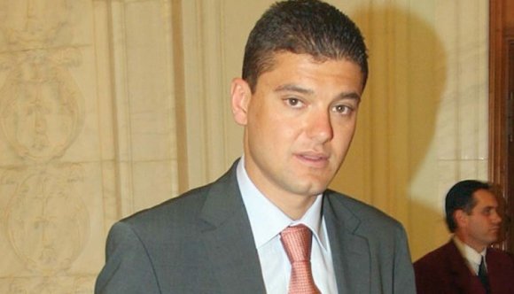 Rendőrök, vigyázat! Kiengedik a börtönből Cristian Boureanut